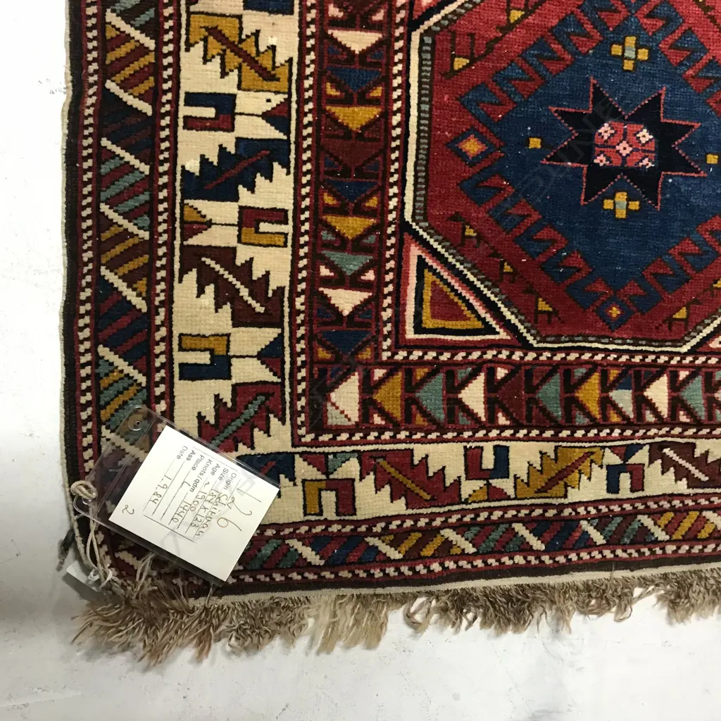 A Bijov, Shirvan rug. Early 20thC. 184 x 123cm Image 1++