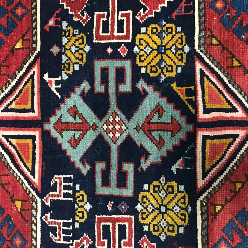 A Bijov, Shirvan rug. Early 20thC. 184 x 123cm Image 1++