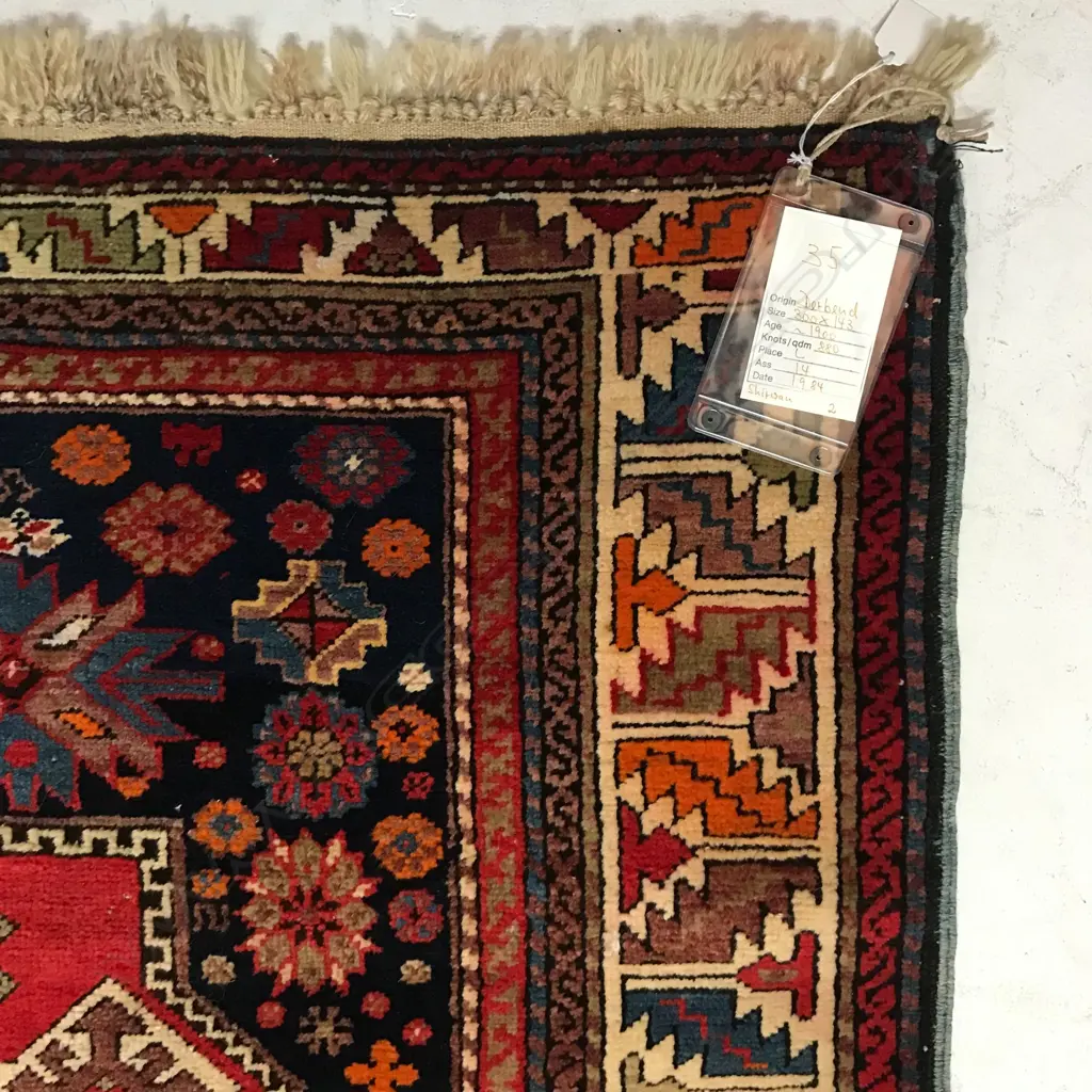 A Hajikabul, Shirvan broad runner. End of the 19thC. 300 x 143cm. Image 1++