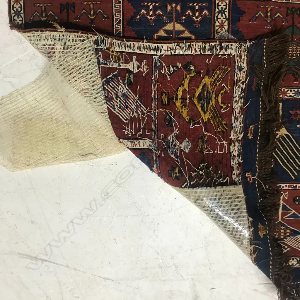 A Khizi Zili flatweave, Baku, Shirvan rug 195 x 128cm. Image 1++