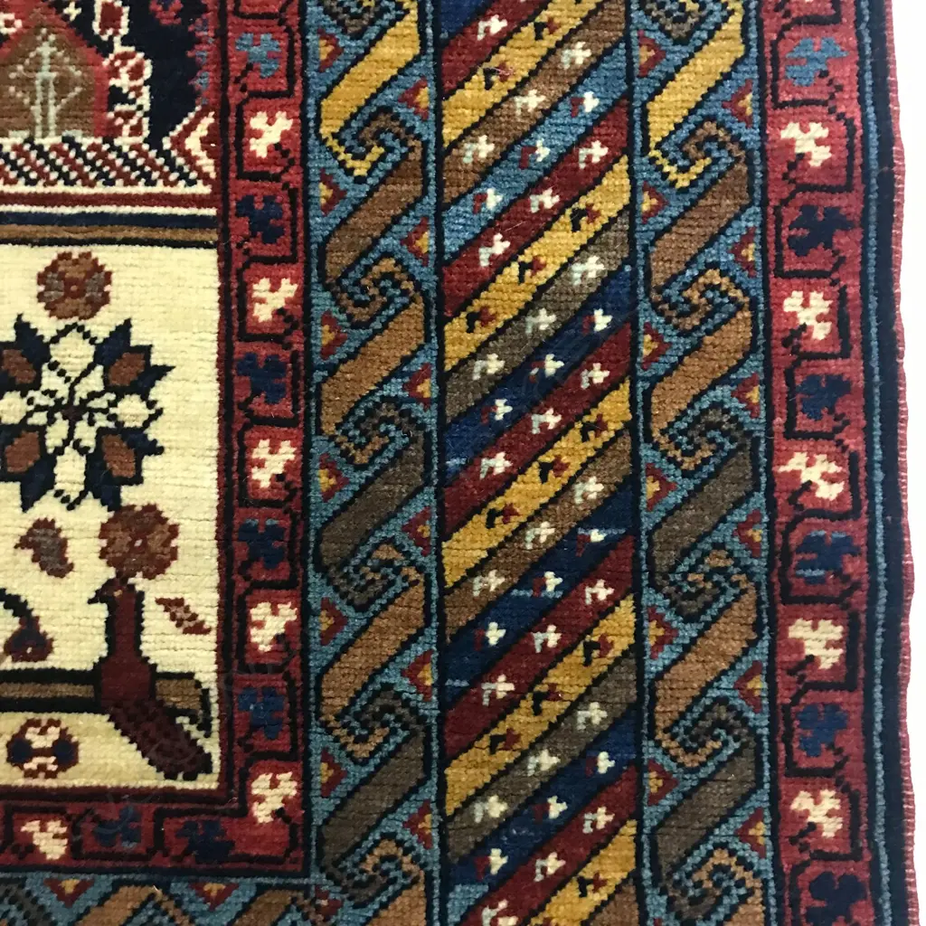 A Khila Boteh, Baku region, Shirvan rug. Second half 19thC. 254 x 152cm. Image 1++