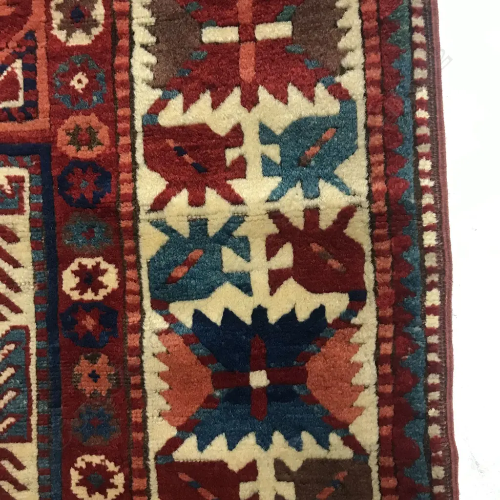 A Kadim Gyanja rug. 19th century. 260 x 132cm. Image 1++
