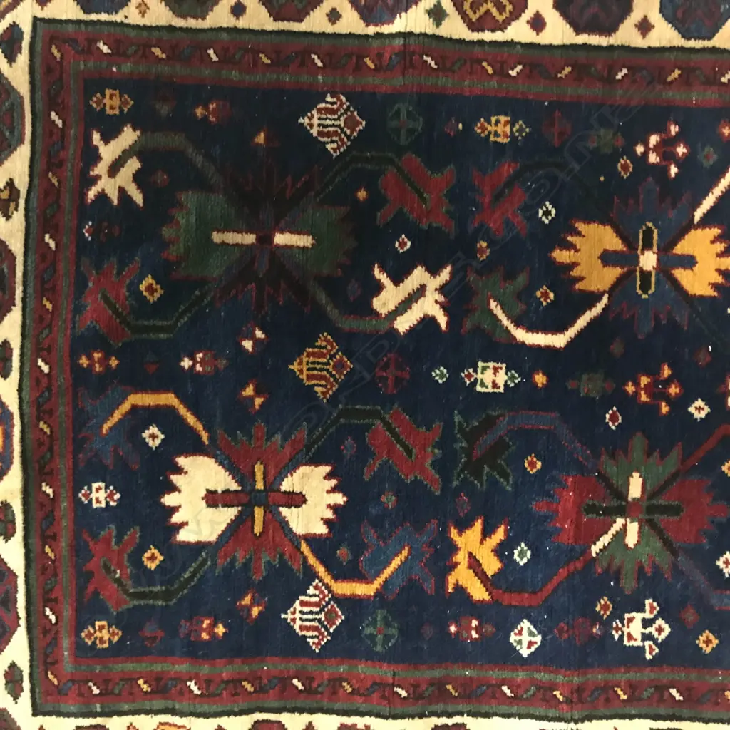 A Mihrabi Gyanja prayer rug. Second half 19thC. 158 x 85cm. Image 1++