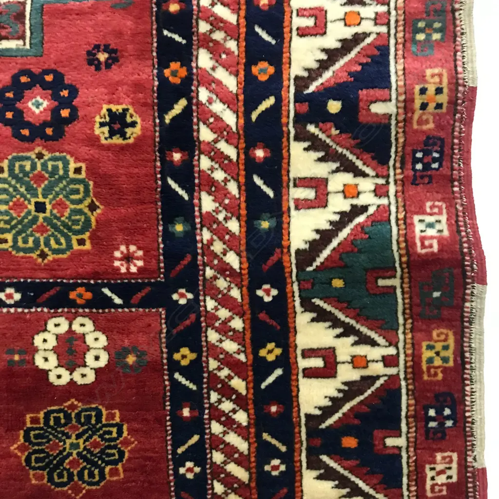 A Mihrabi Geychelli (Fakhraly Kazak) prayer rug. Late 19thC. 172 x 120cm. Image 1++
