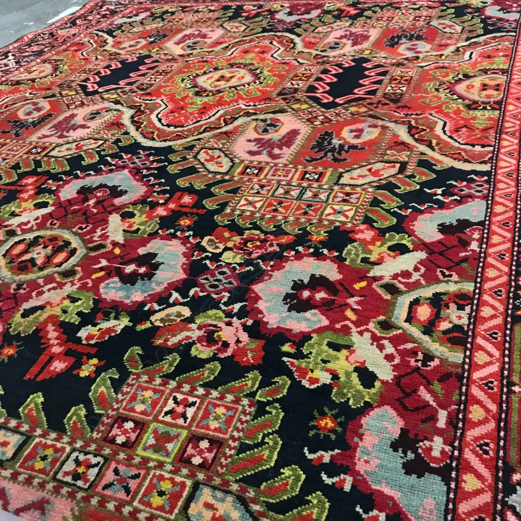 A large Gulmekhmer pattern Karabakh carpet. Beginning of the 20thC. 565 x 203cm. Image 1++