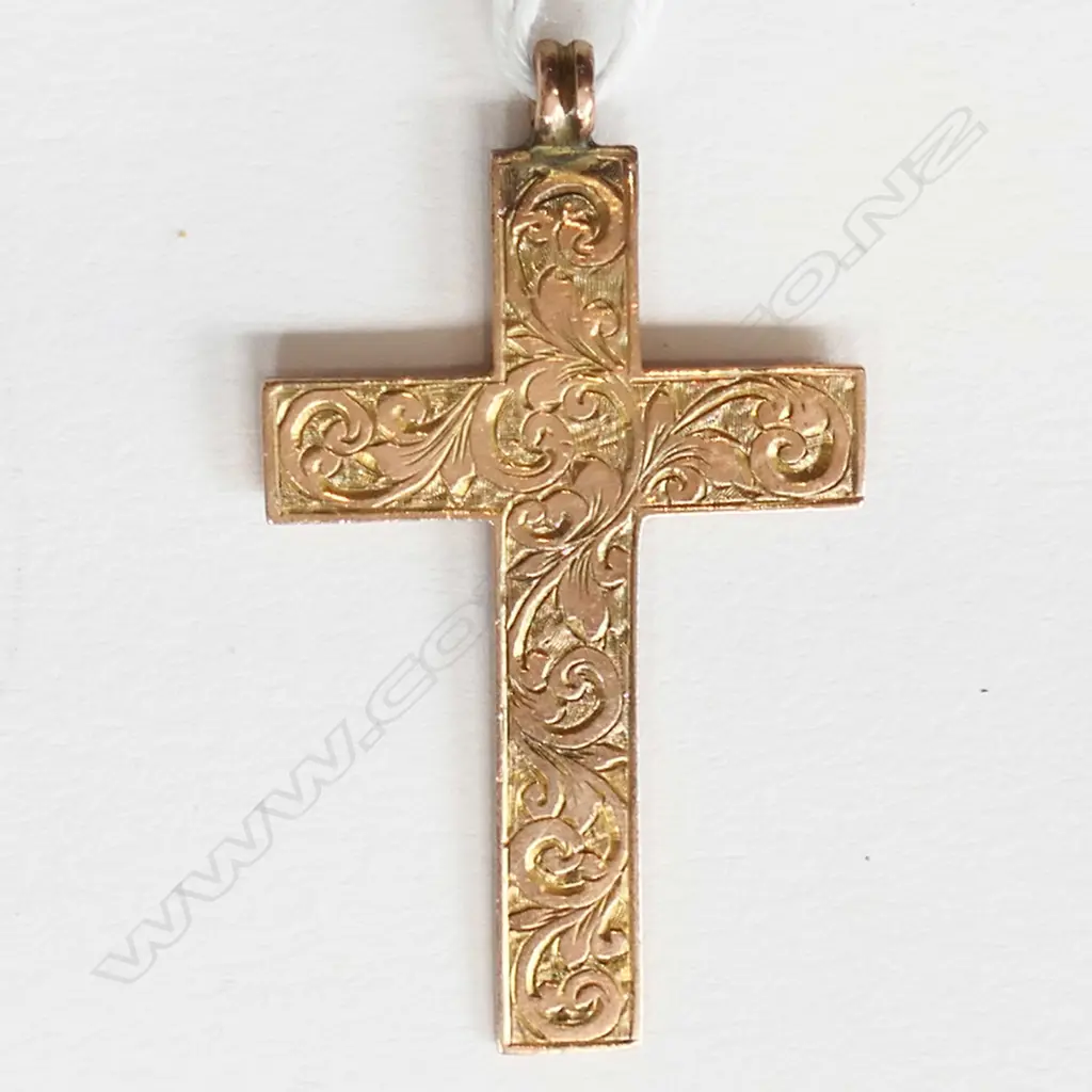EDWARDIAN 9CT ROSE GOLD ENGRAVED CRUCIFIX, 1904 Birmingham,3.65gm Image 1++