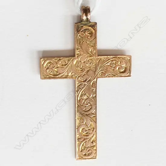 EDWARDIAN 9CT ROSE GOLD ENGRAVED CRUCIFIX, 1904 Birmingham,3.65gm