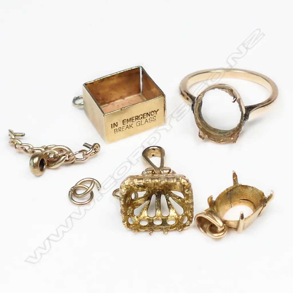 10gm ASSTD GOLD SCRAPS Image 1++