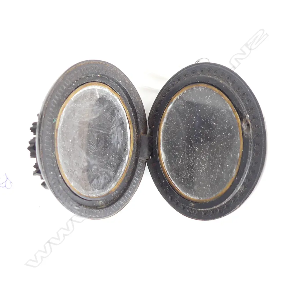 VICTORIAN WHITBY JET LOCKET PENDANT 50x45mm no catch Image 1++