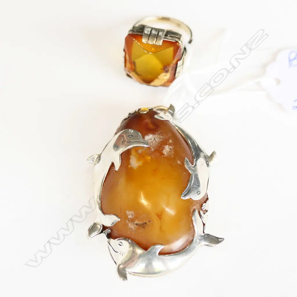 VINTAGE STG SILVER & AMBER PENDANT L.55mm + RING 37.8 GM Image 1++