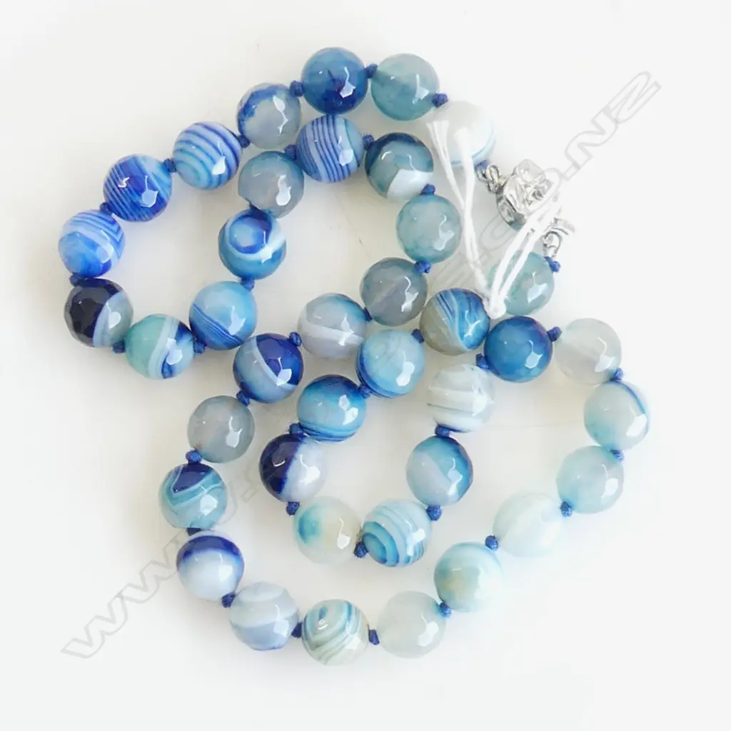 BANDED BLUE ONYX BEAD NECKLACE Image 1++