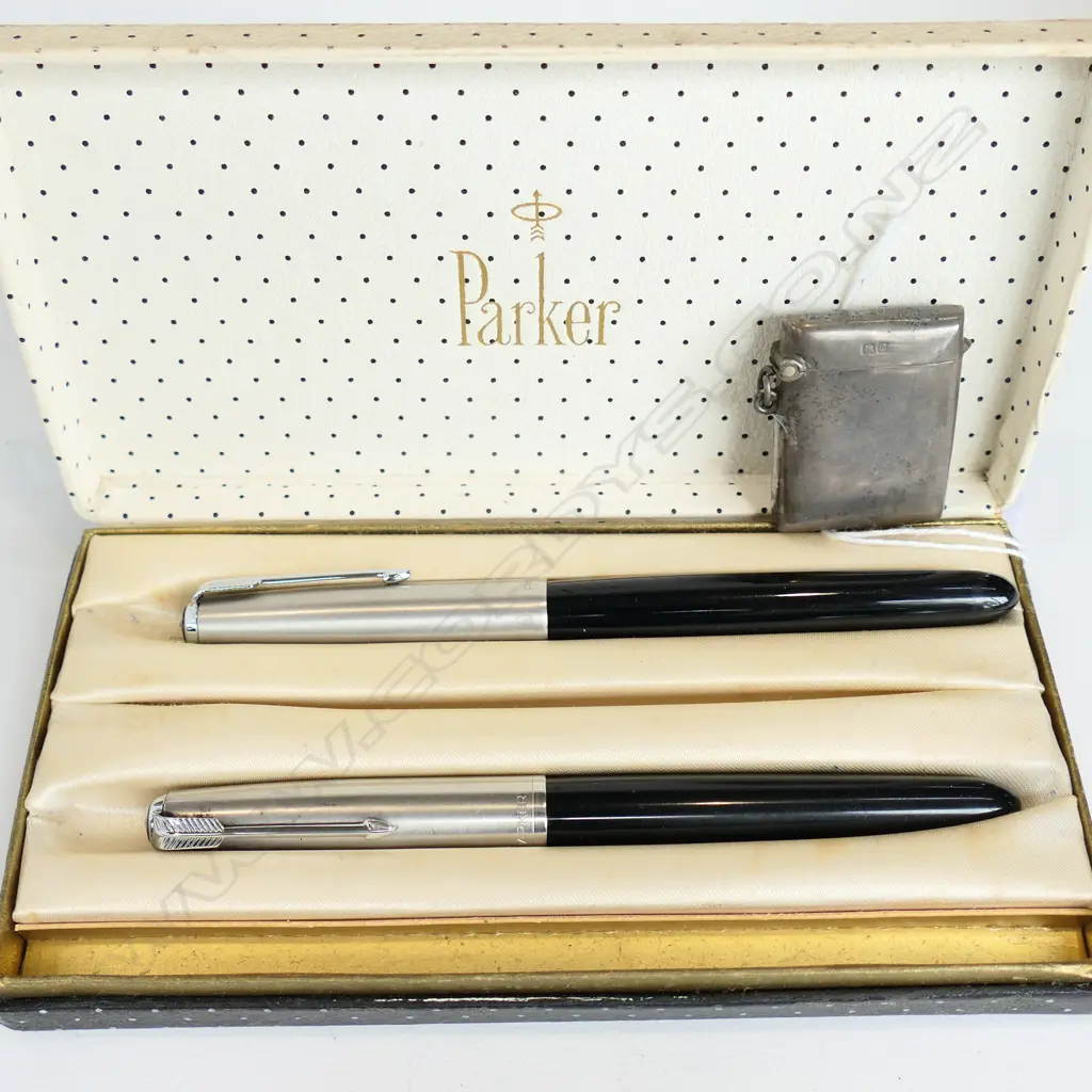 2 PARKER FOUNTAIN PENS + STG SILVER VESTA CHESTER 1915 18 GM Image 1++