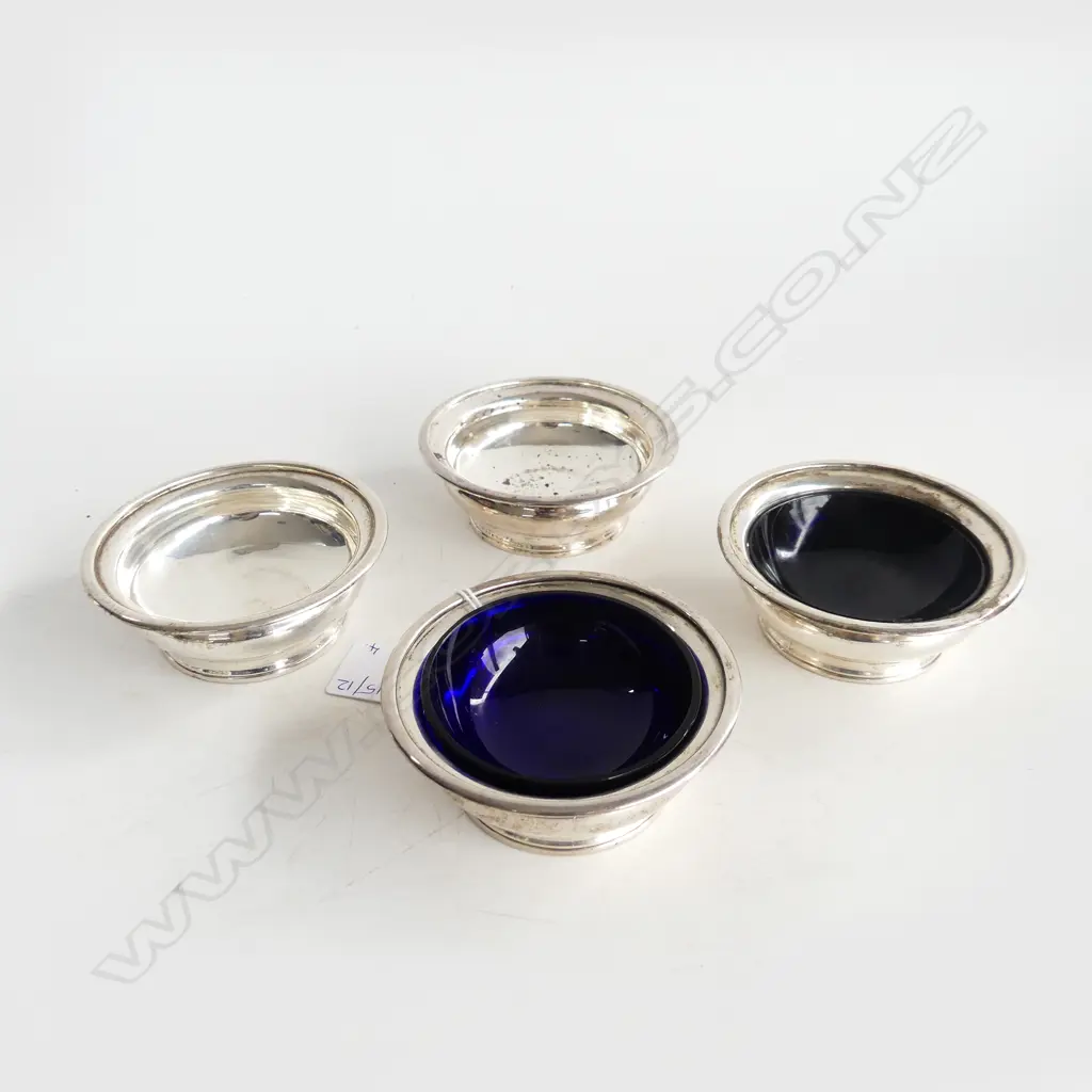 4 STG SILVER SALTS, LONDON 1865, 2 w. BLUE GLASS LINERS 90mm dia 311 GM Image 1++