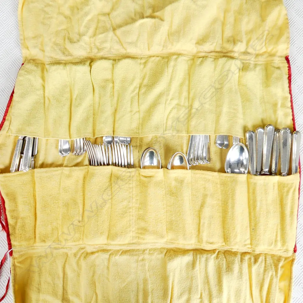 LG WALKER & HALL SILVER PLATE CUTLERY SET, ST JAMES PATTERN Image 1++