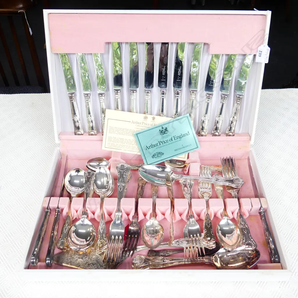 CANTEEN OF ARTHUR PRICE SILVER PLATE CUTLERY W.445mm Image 1++