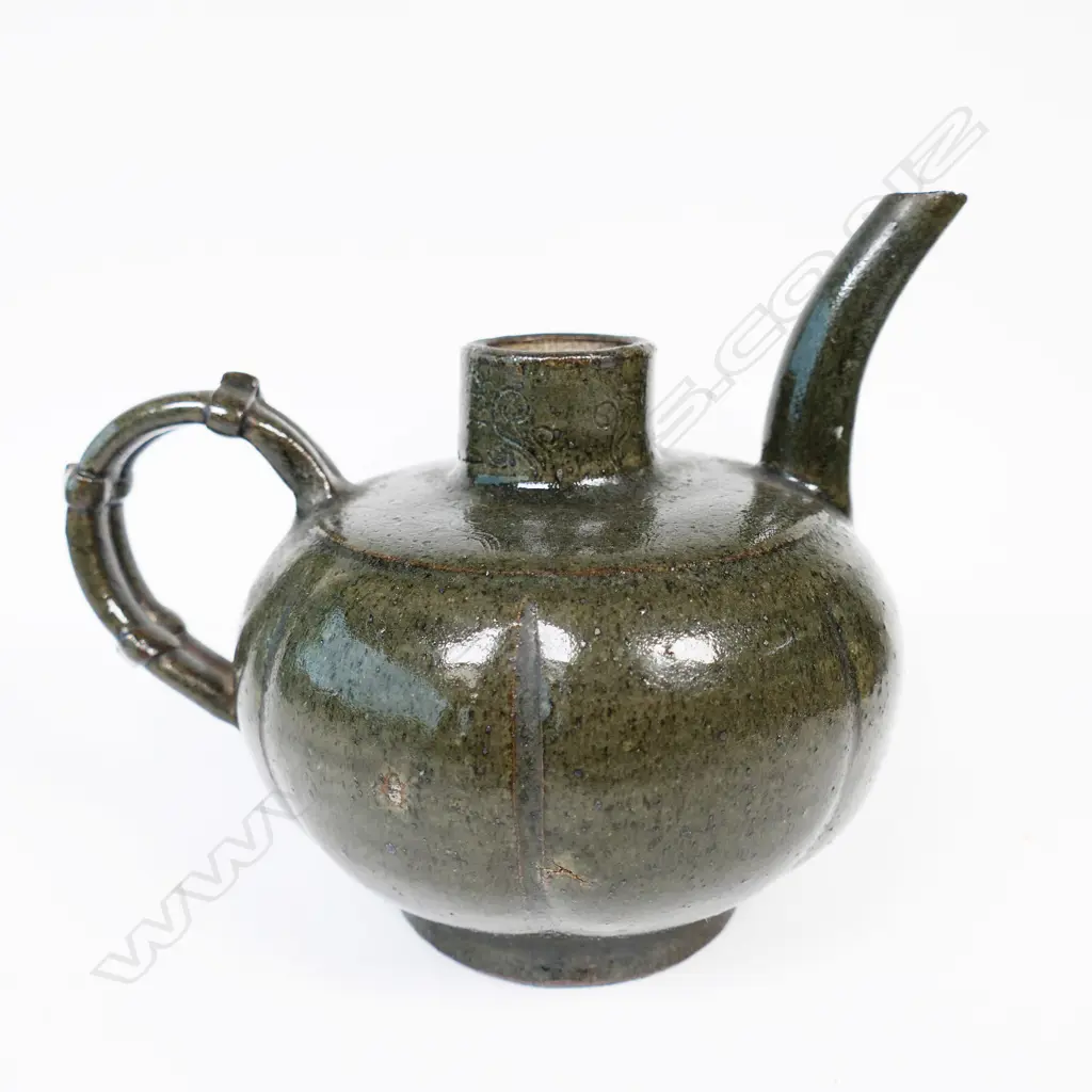JIN DYNASTY BROWN GREEN EWER H130MM Image 1++