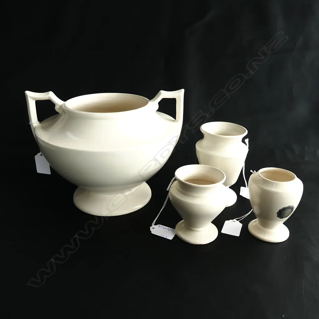 LARGE WHITE TITIAN STUDIO VASE H180MM & 3 SMALL TITIAN WHITE VASES Image 1++