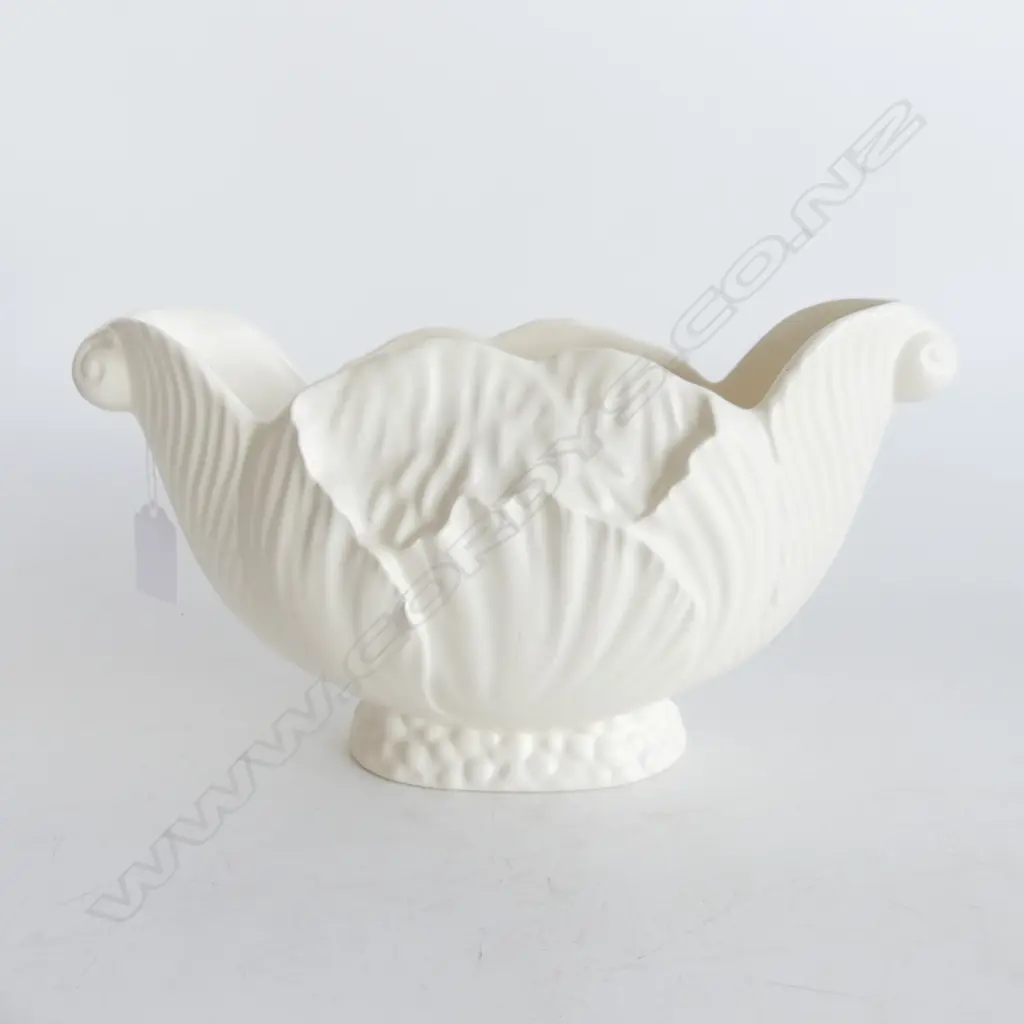 WHITE CROWN LYNN VASE #598 H.155mm Image 1++