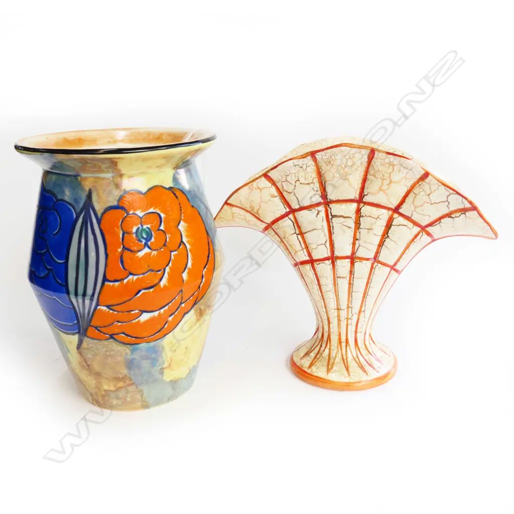 2 DECO VASES; FAN SHAPED & ROYAL STAFFORDSHIRE H.200mm Image 1++