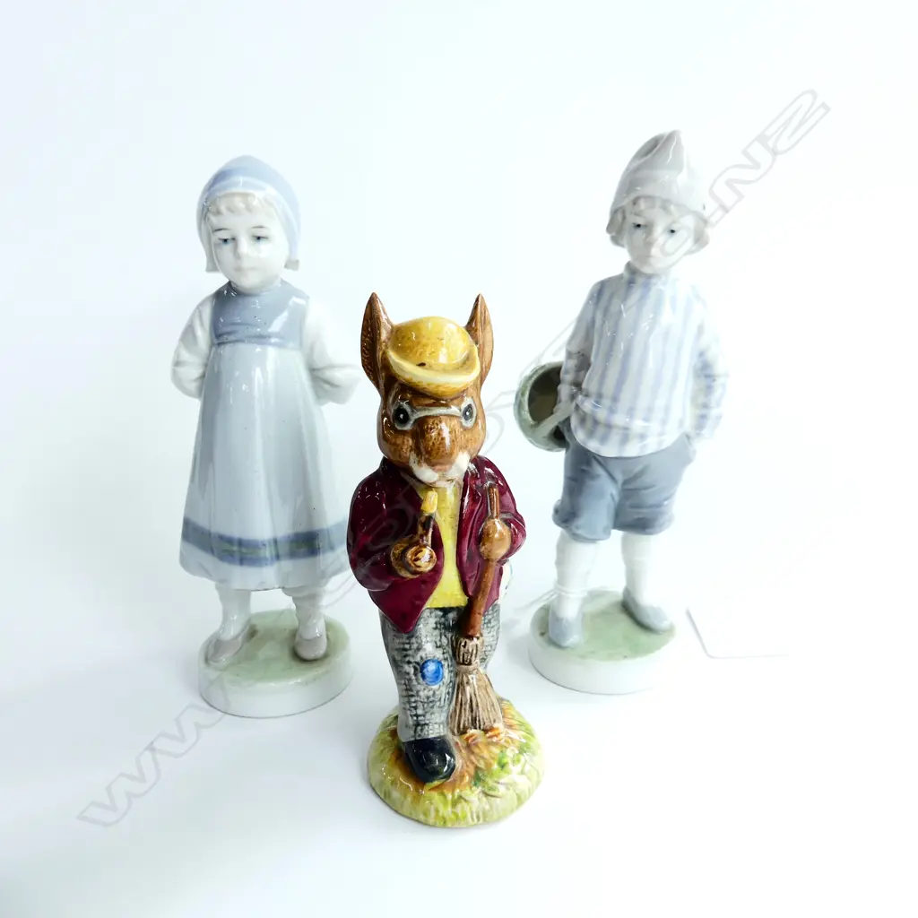 3 PORCELAIN FIGURES; BOY & GIRL H.145mm + ROYAL DOULTON 'MR BUNNKINS' Image 1++
