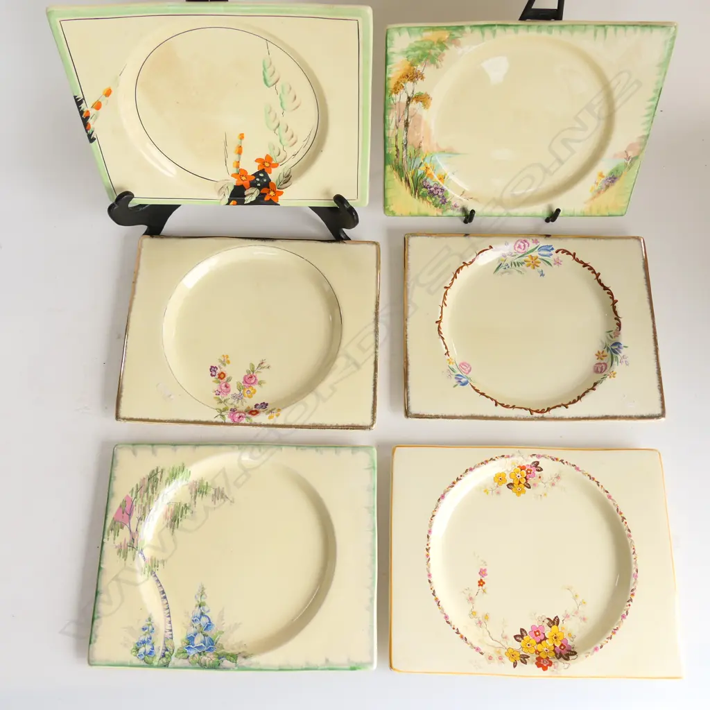 6 DECO DINNER PLATES, VARIOUS FLORAL DESIGNS, 'THE BIARRITZ' ROYAL STAFFORDSHIRE, 1 CRAZED Image 1++