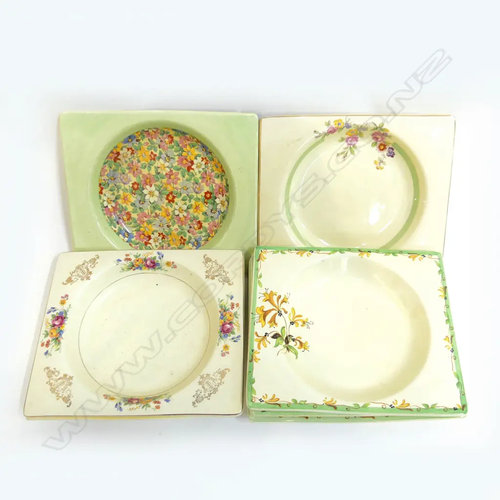 6 DECO DESSERT BOWLS, FLORAL DESGN, 'THE BIARRITZ' ROYAL STAFFORDSHIRE Image 1++