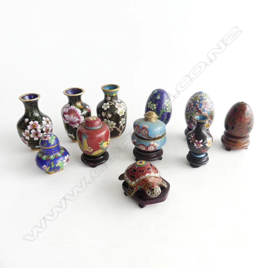 12 SMALL CLOISONNE ITEMS, 3 EGGS ON STANDS, 4 VASES, 2 GINGER POTS, TURTLE & OTHERS Image 1++