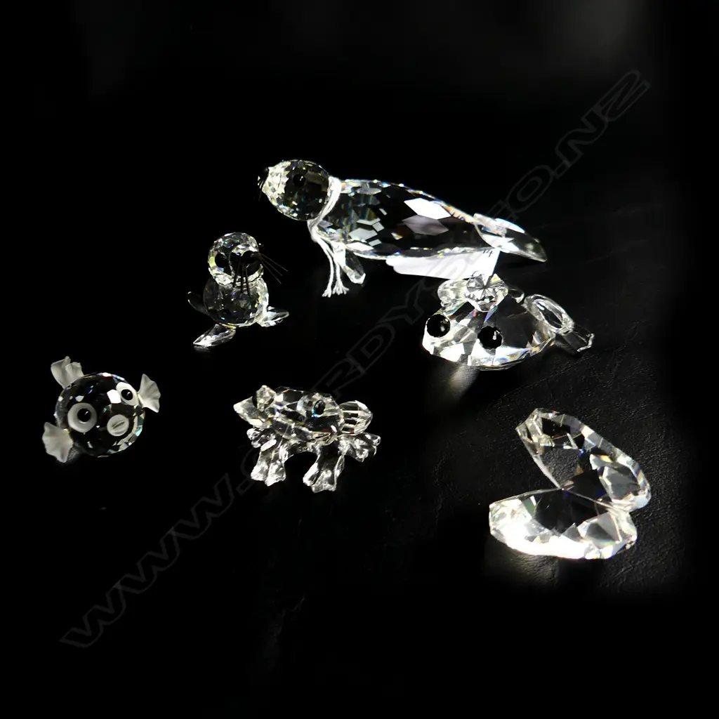 6 PCES SWAROVSKI CRYSTAL; 2 SEALS, 2 FROGS, FISH, CLAM - ALL IN ORIG. BOXES Image 1++