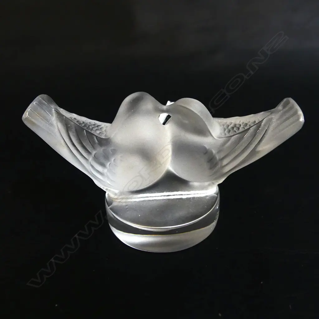 LALIQUE KISSING DOVES W.75mm Image 1++
