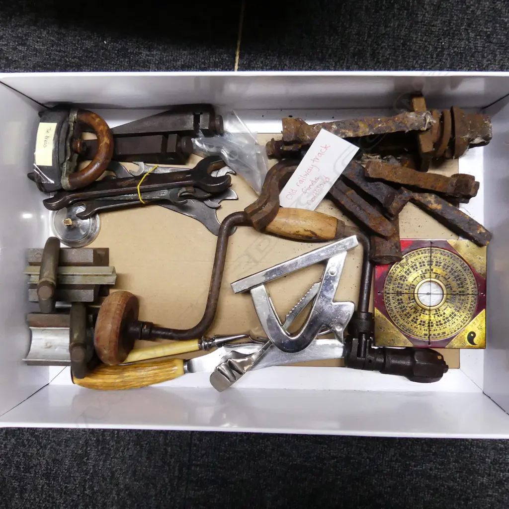 BOX LOT ASST. METAL ITEMS; SMALL LACE IRON, SPANNERS, NUT CRACKER ETC Image 1++