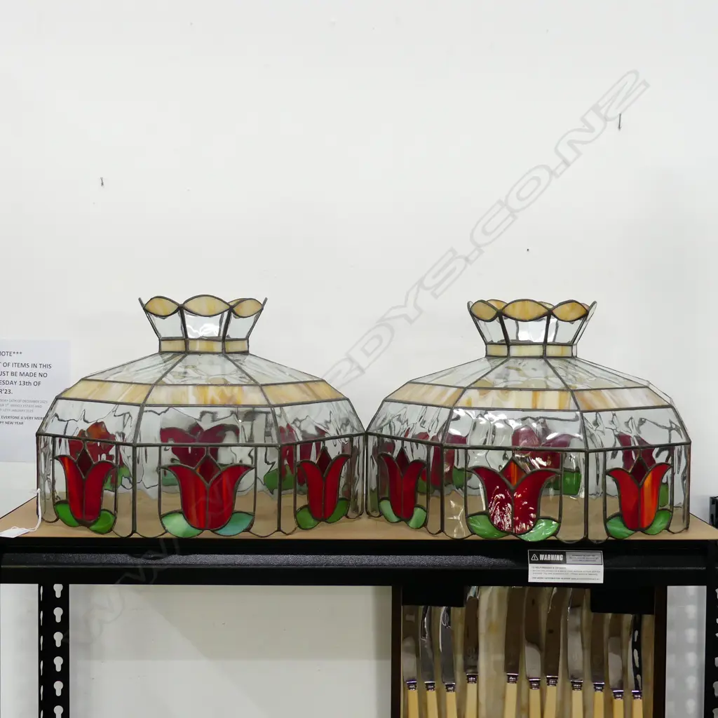 PR GLASS LIGHT SHADES 365mm dia Image 1++