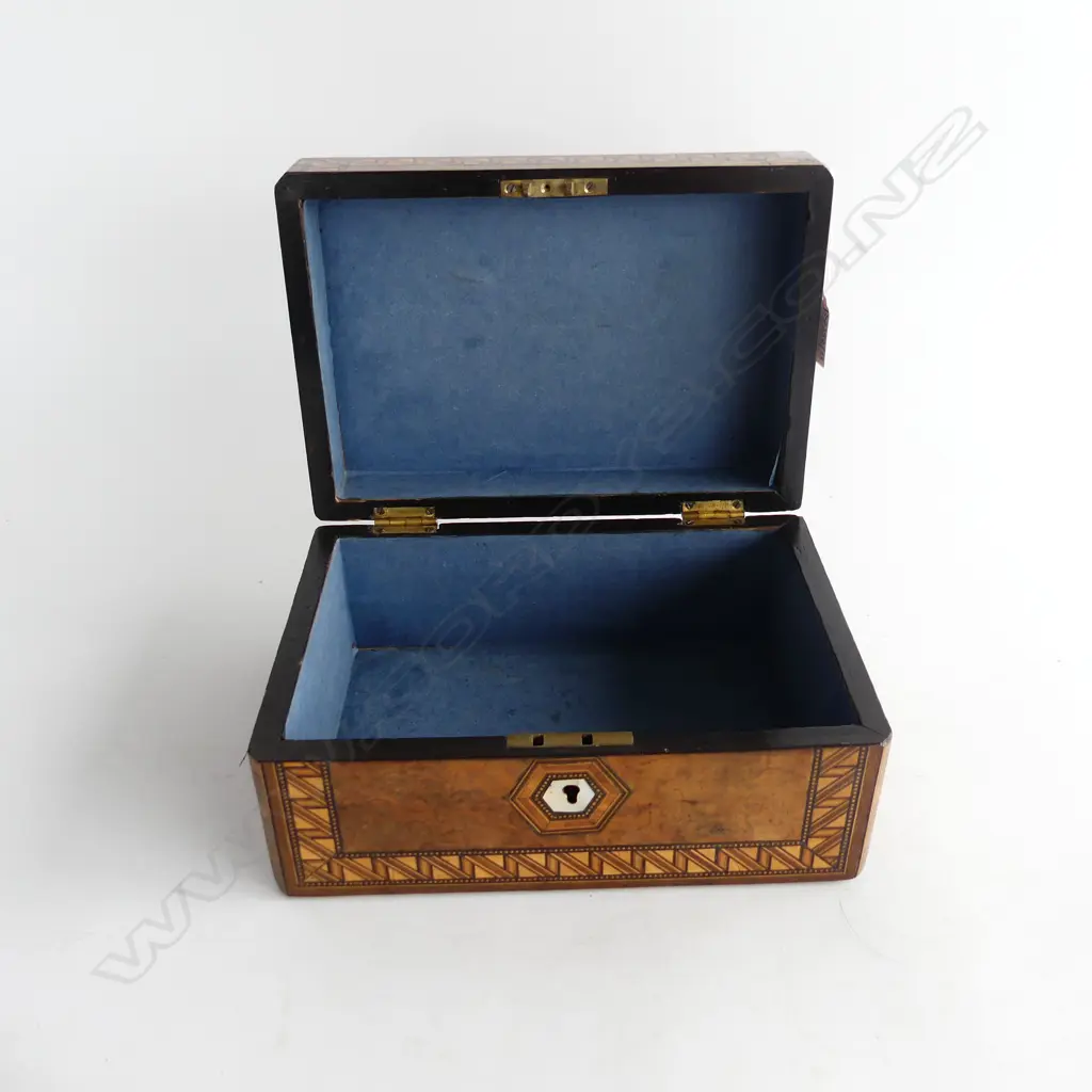 VICTORIAN WALNUT INLAID SEWING / DEEDS BOX 250x175x125m Image 1++