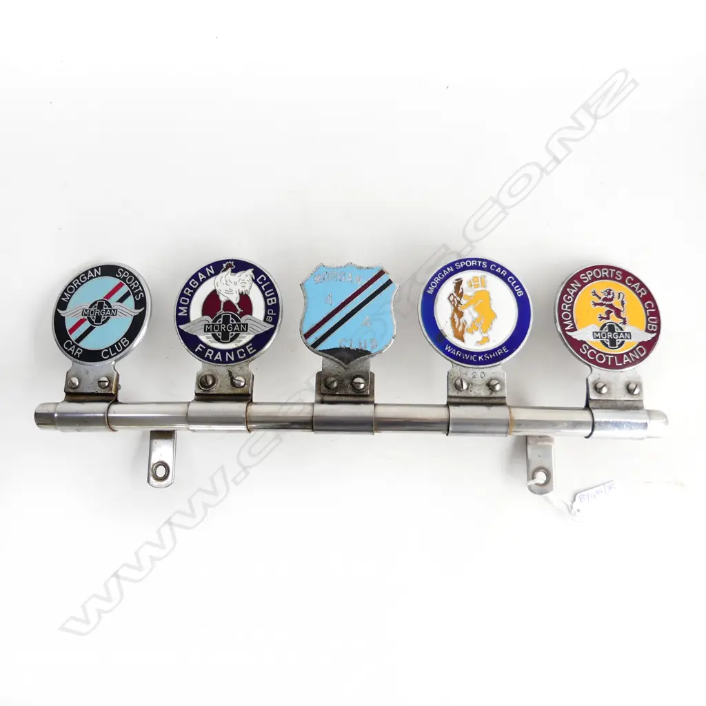 5 VINTAGE MORGAN CLUB CAR BADGES W.415mm Image 1++