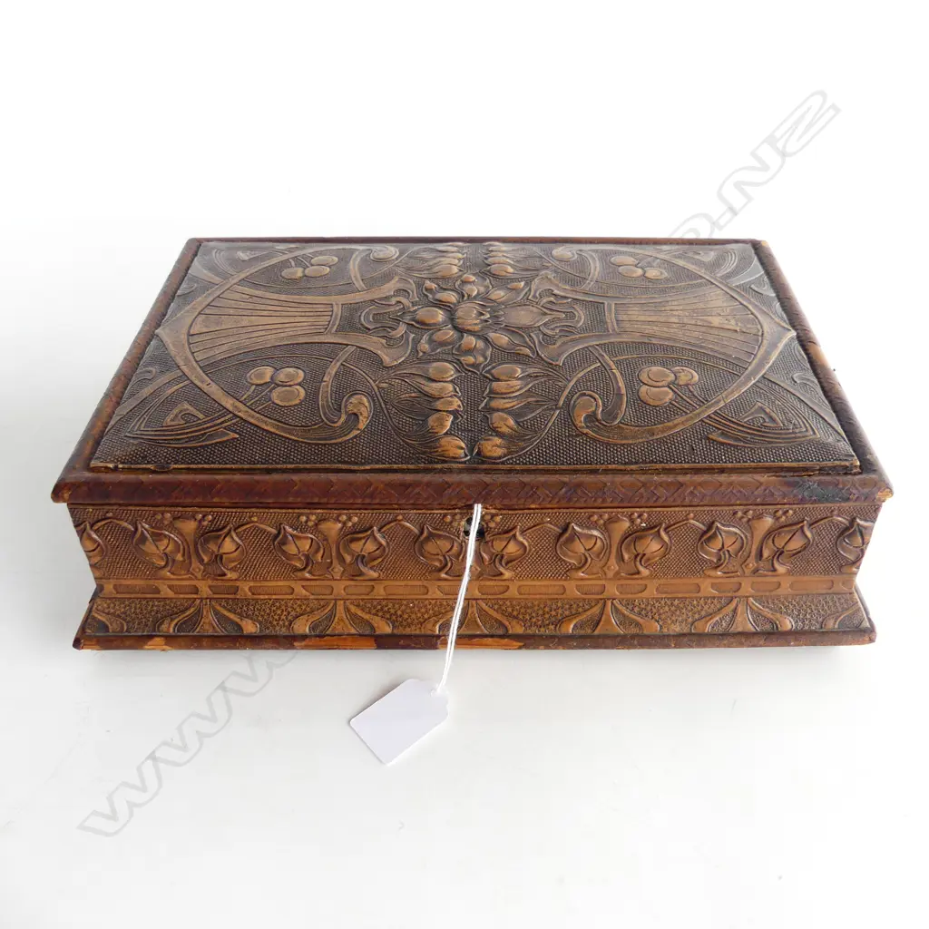 JUGENDSTIL EMBOSSED LEATHER JEWELLERY BOX W.315mm Image 1++