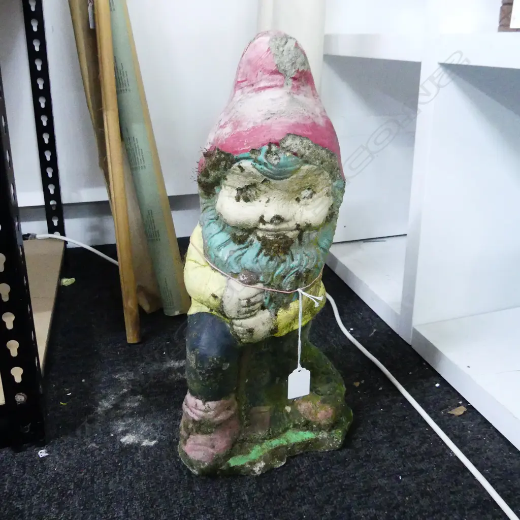 VINTAGE CONCRETE GNOME H.460mm Image 1++