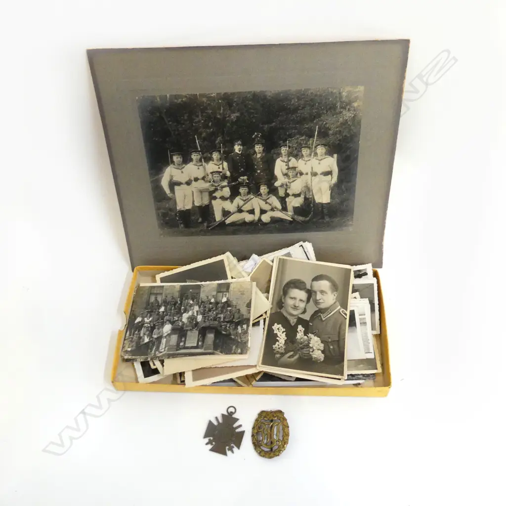 COLLECTION GERMAN WAR MEDALS, PHOTOS ETC Image 1++