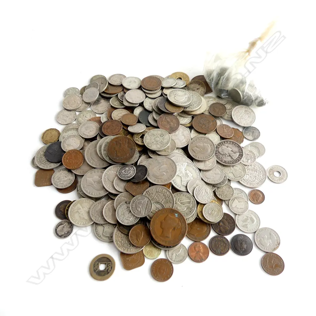COLLECTION OLD COINAGE INCL. NZ PRE 1956, ETC Image 1++