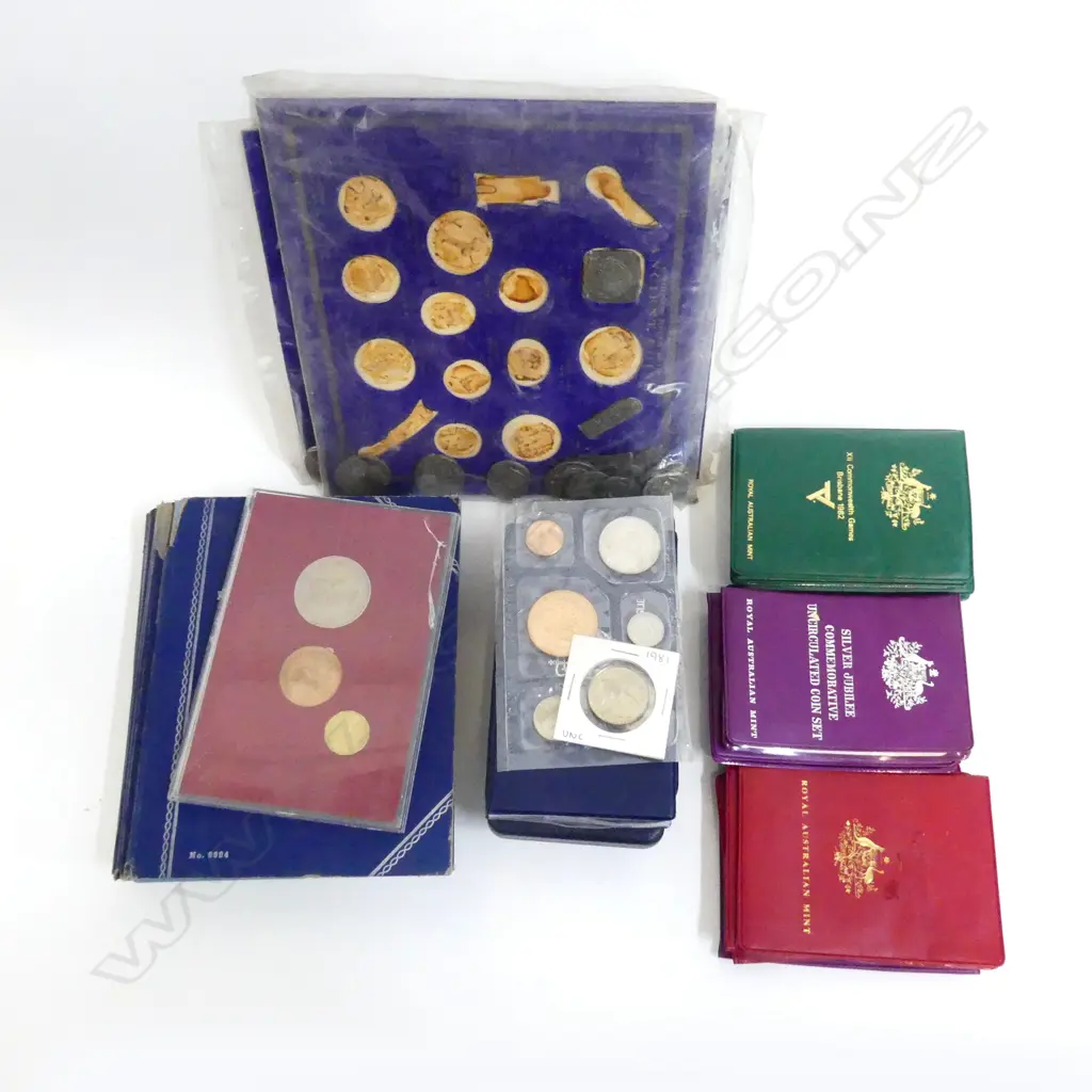 BOX LOT NZ / AUST. COIN ISSUES, ETC Image 1++