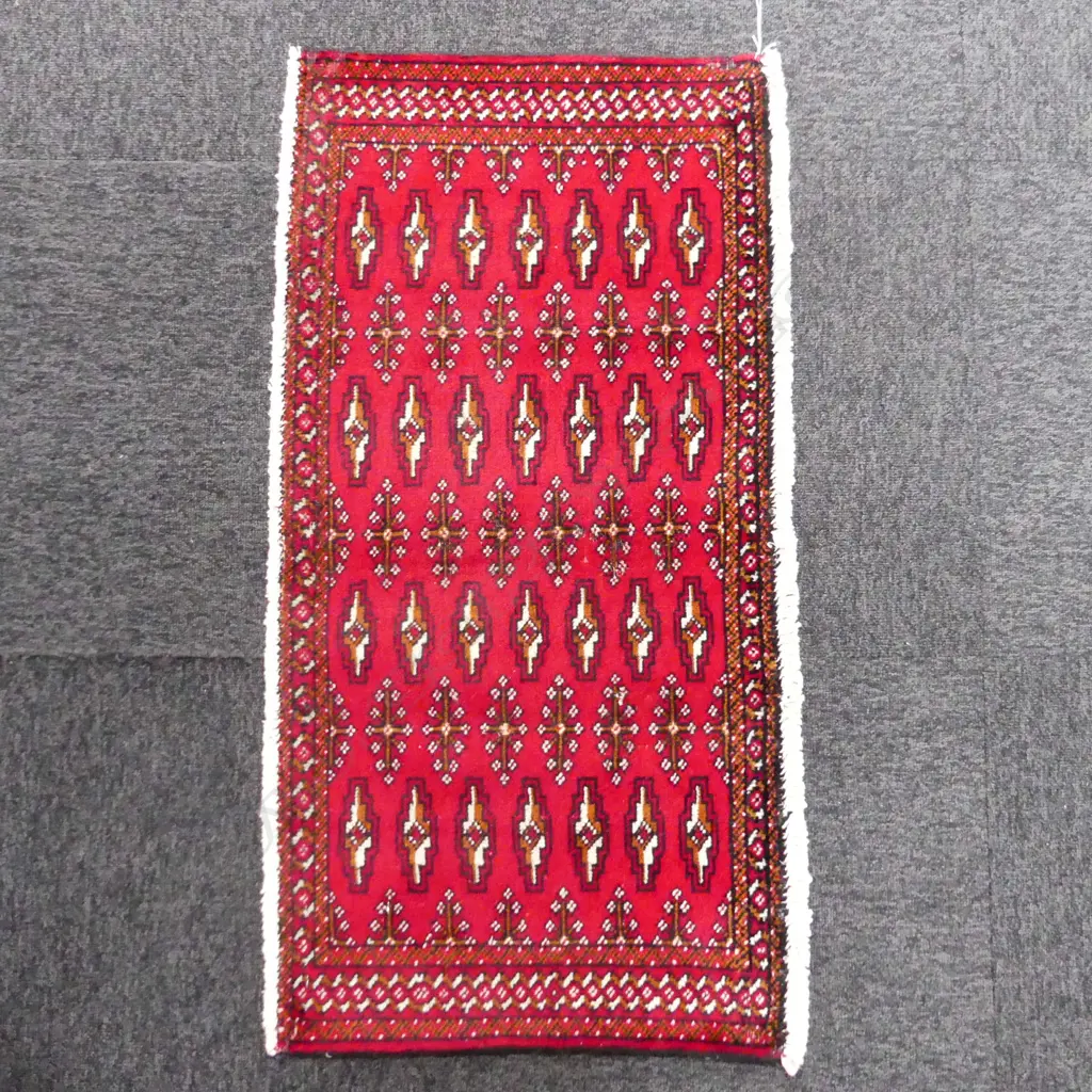 46A SML PERSIAN HAND KNOTTED RUG, 1000 x 490mm Image 1++