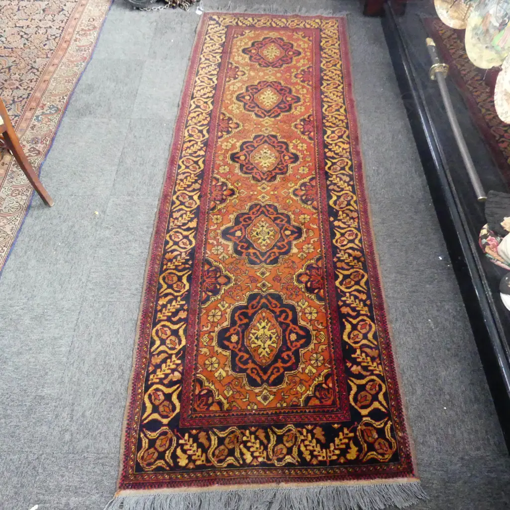 AFGHAN HAND KNOTTED ALL WOOL RUNNER RUG. 5 LOBED MEDALLIONS. DARK TONES. 2600 x 840mm. Image 1++
