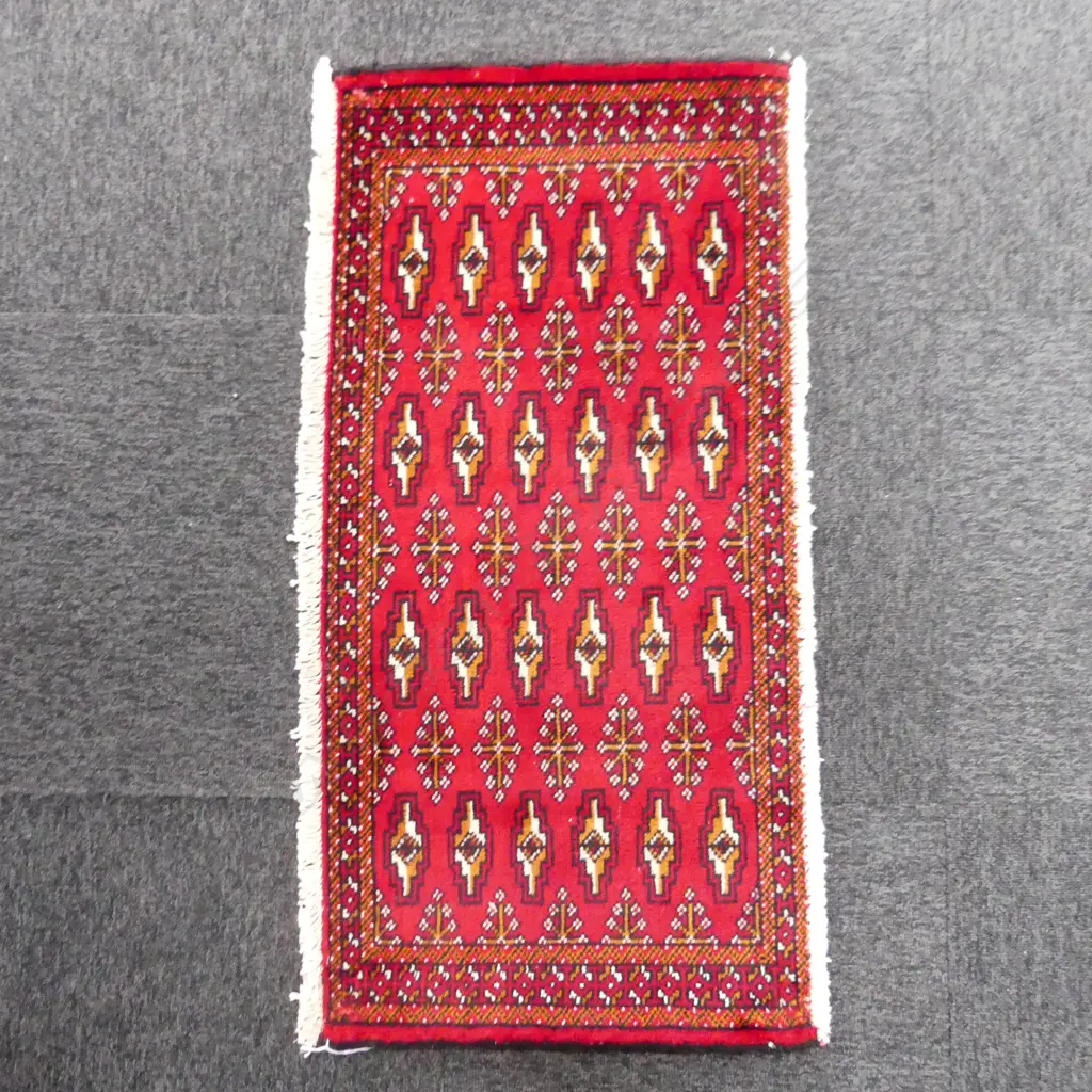 58A - SML PERSIAN HAND KNOTTED RUG 1010 x 490mm  Image 1++