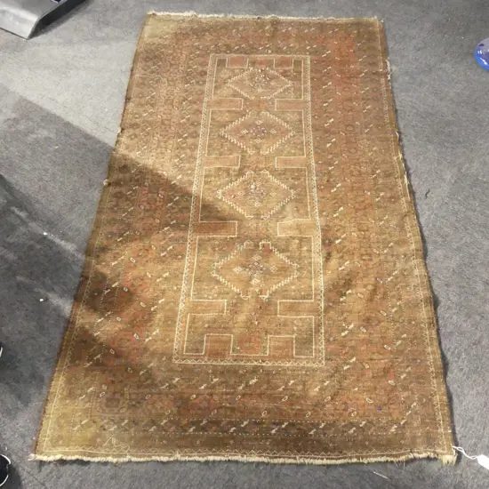 HAND KNOTTED ALL WOOL RUG 1870x1030mm