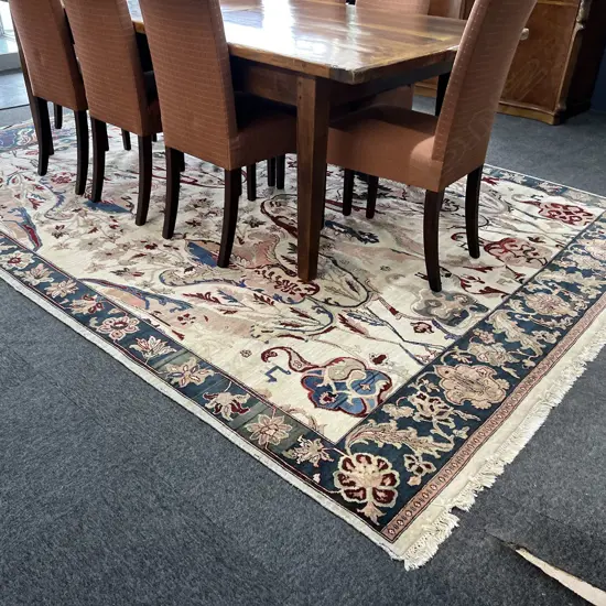LG HAND KNOTTED WOOL PILE RUG 2360 x 3350mm pale ground