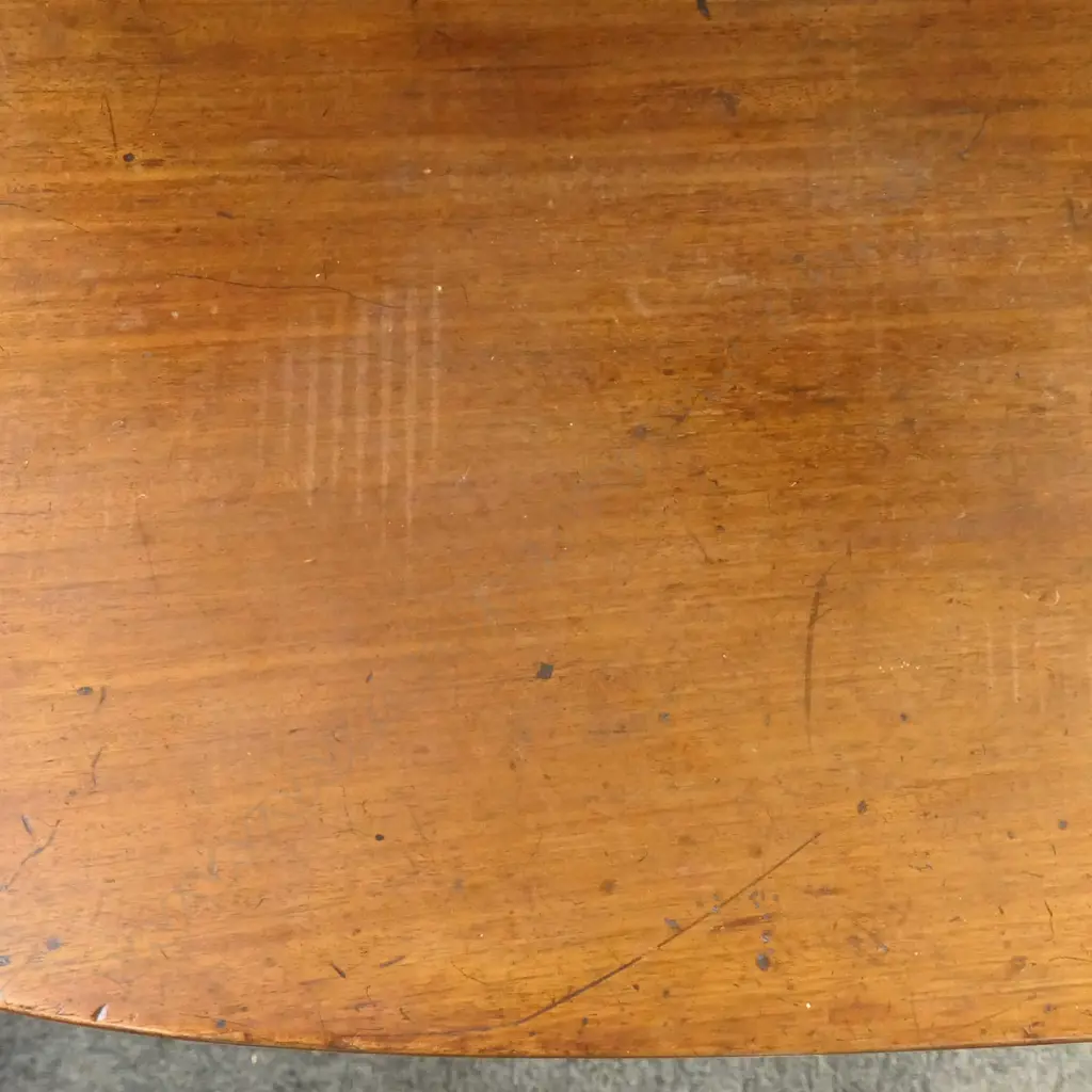VICTORIAN MAHOGANY TABLE Image 1++