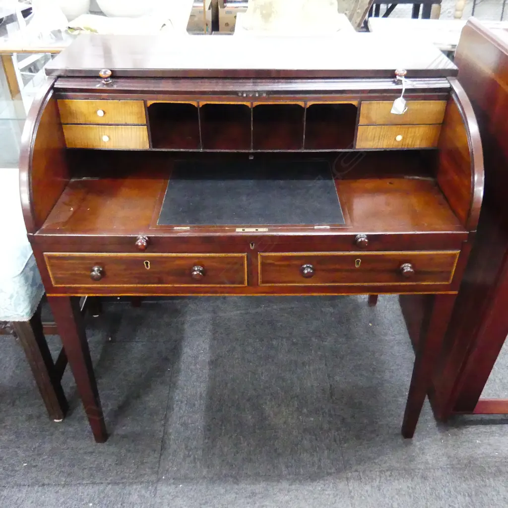 ROLL TOP TAMBOUR DESK 915x585x950mm Image 1++