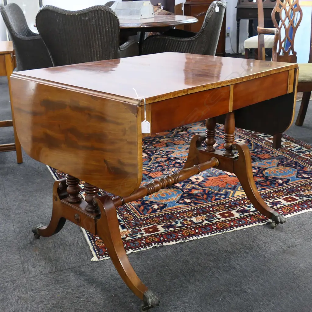 REGENCY MAHOGANY DROP SIDE TABLE Image 1++