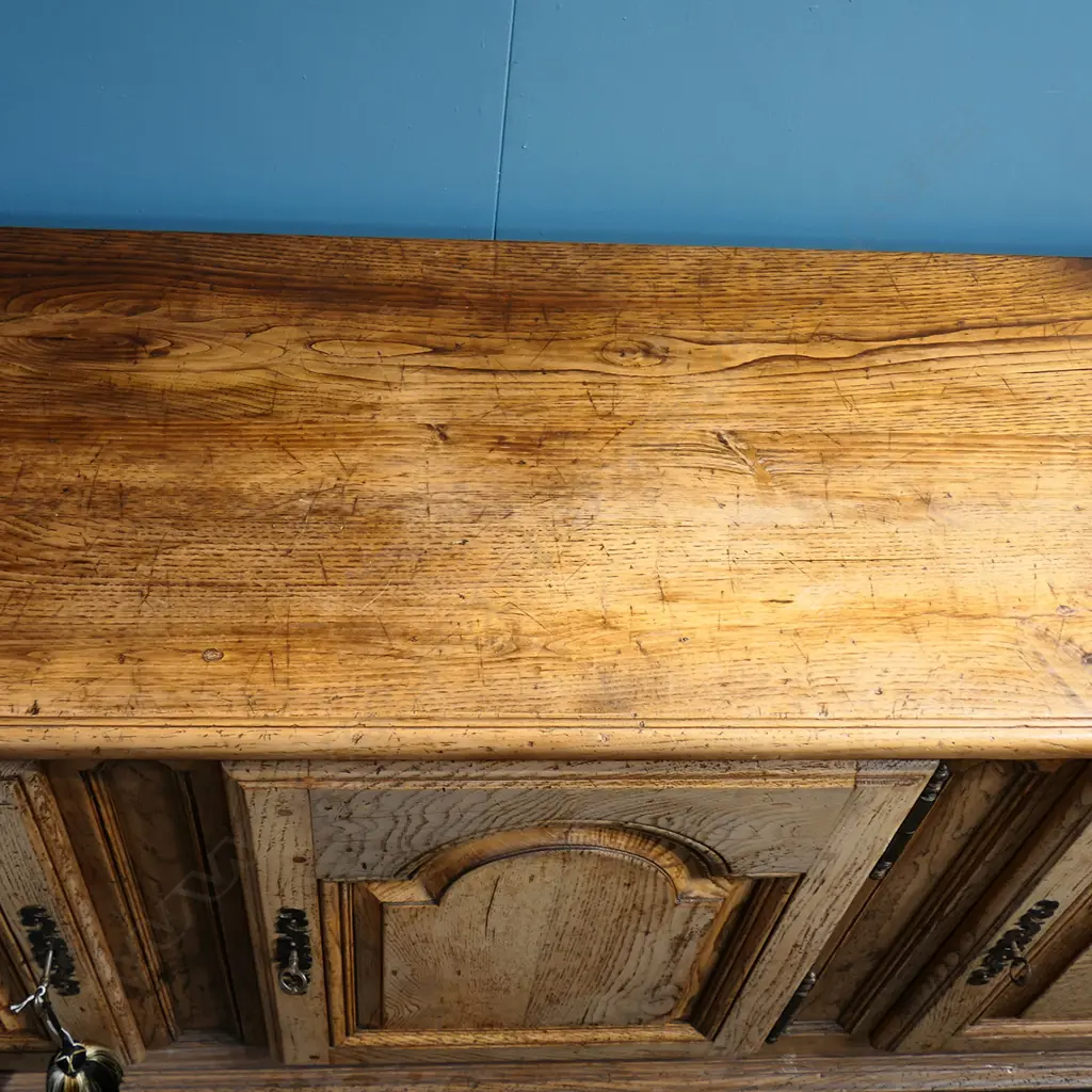 3 DOOR SIDEBOARD 1900x500x880mm Image 1++