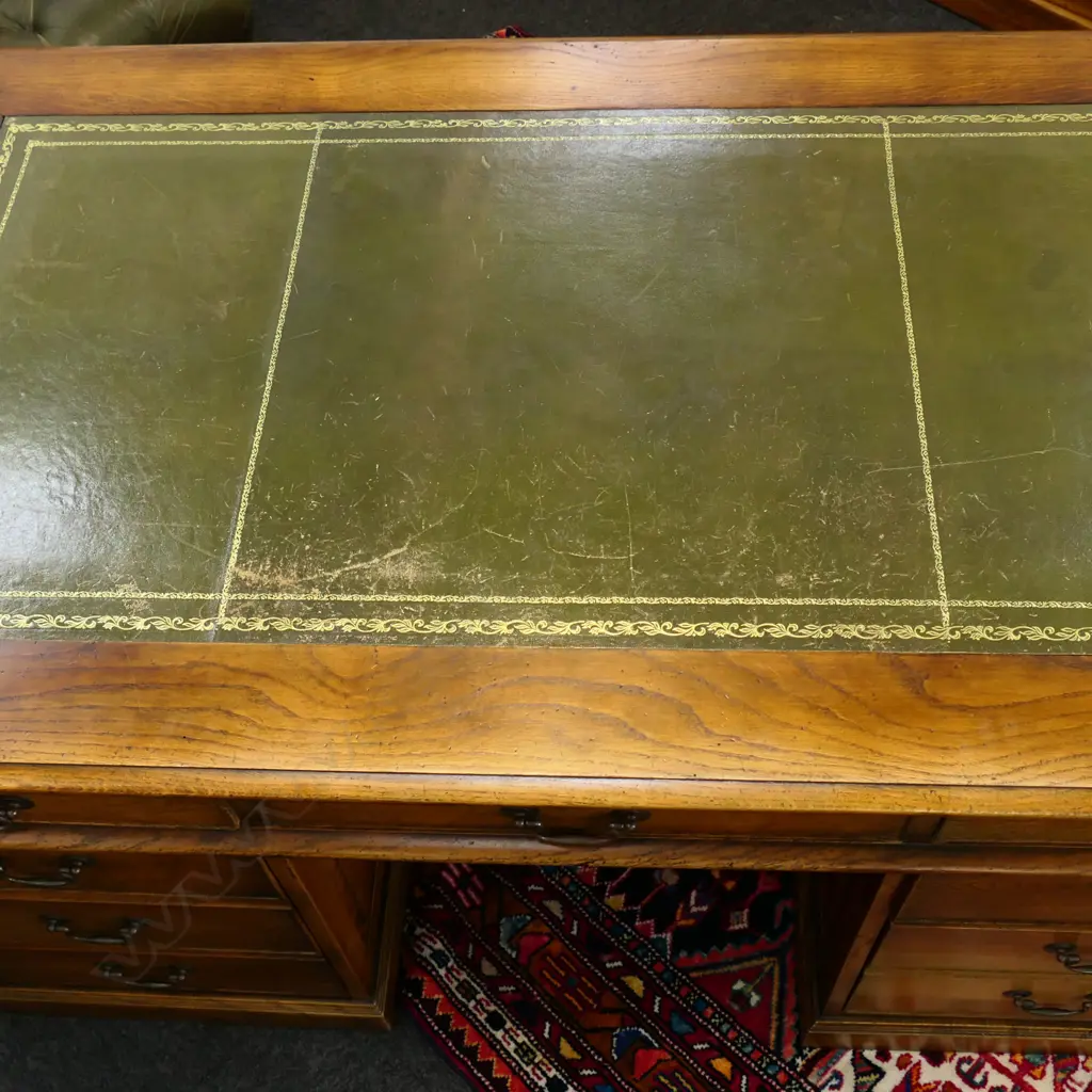 ANTIQUE STYLE TWIN PEDESTAL DESK LEATHER TOP 1480x870x755mm Image 1++