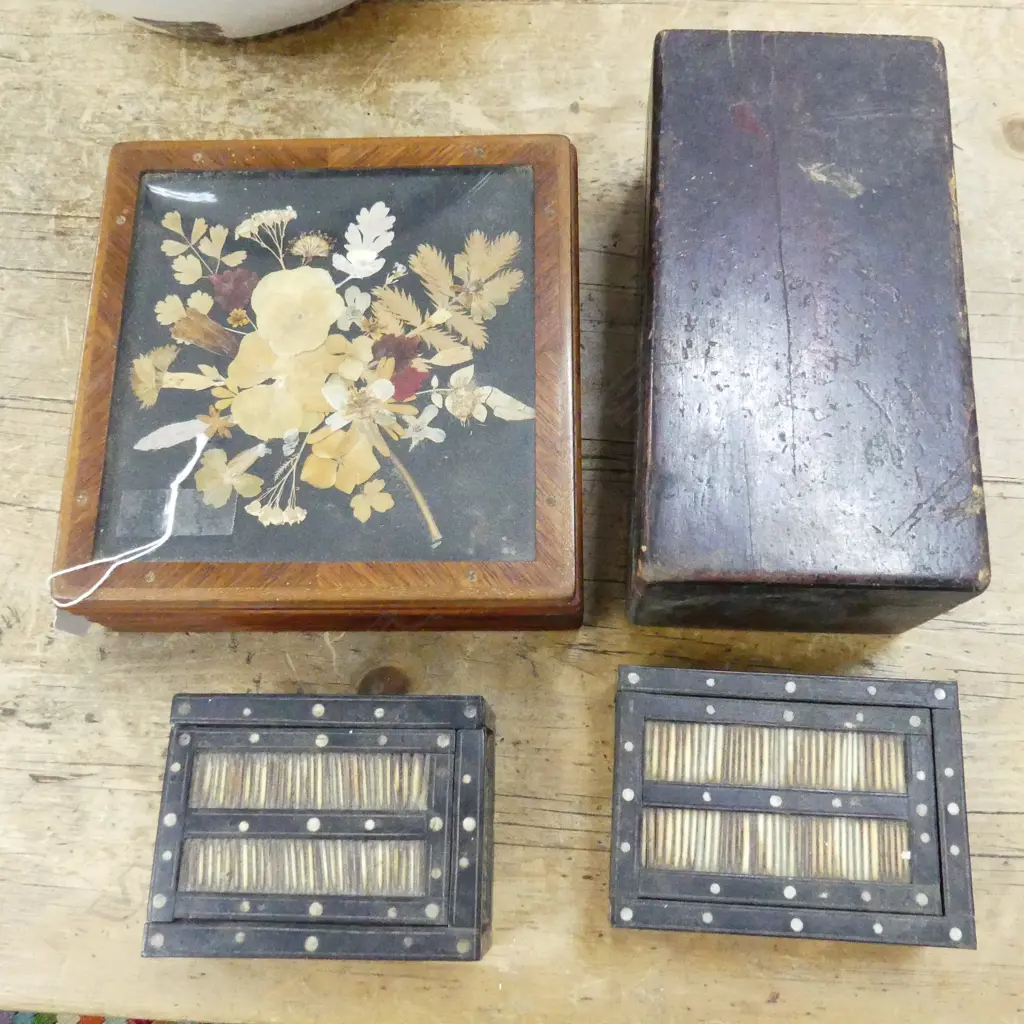 4 VINTAGE BOXES; DRIED FLOWERS 200x200mm, 2 QUILL W.120mm, OTHER Image 1++