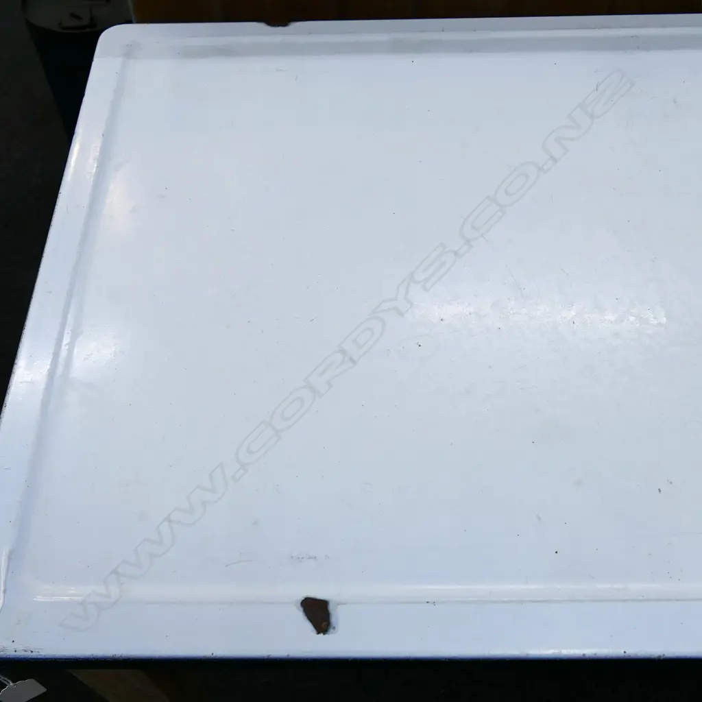 VINTAGE 'DEFIANT' ENAMEL TOP TABLE - LEGS REQ. ATTENTION 630x1070x740mm Image 1++